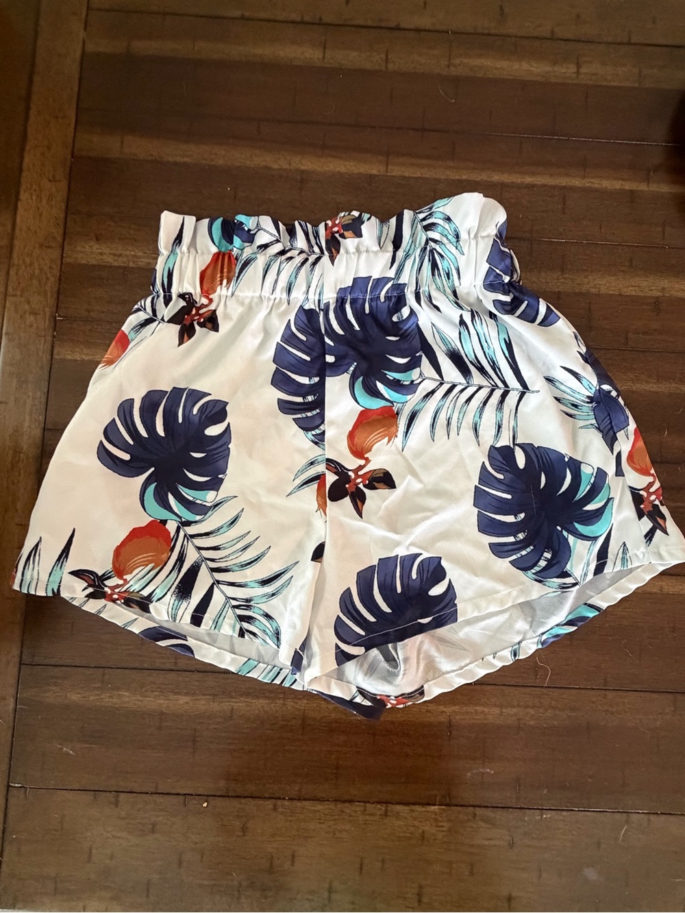 SHEIN White High-Waist Tropical Leaf Print Shorts with Navy & Teal Accents